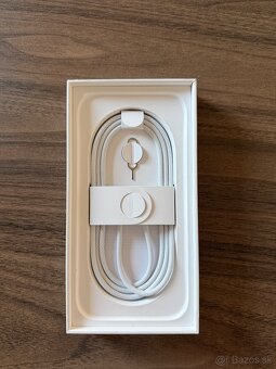 Apple iphone 16 256gb - 4