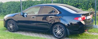 Honda Accord 2.0 VTEC automat - 4