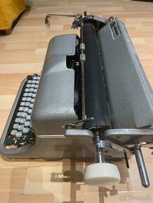 Písací stroj Zeta - 4