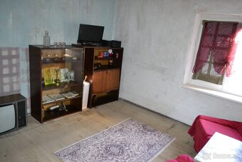 Na predaj rodinný dom v obci Sklené - znížená cena - 4