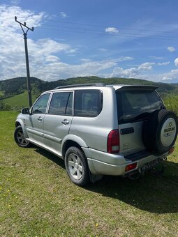 Suzuki Grand Vitara 2.7 - 4