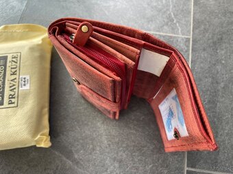 Dámska kožená peňaženka Wild červená. - 4