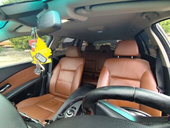 Predám BMW e61 525d M57 - 4