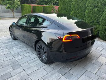 TESLA MODEL 3 PERFORMANCE Dual motor 4x4 2022 - 4