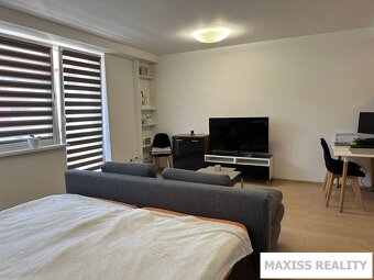 1- izbový byt na Bakossovej ulici, centrum, 44 m2 - 4