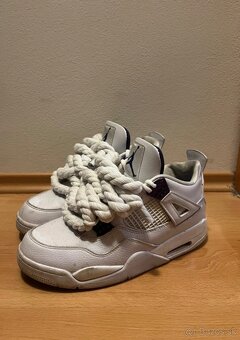 Jordan 4 (custom laces) - 4