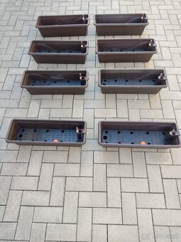 Predám samozavlažovacie truhlíky 60cm - 4