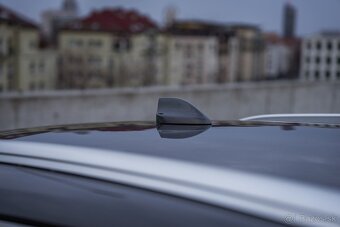 FORD S-MAX 2.5 FHEV Titanium CVT - 4