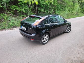 Ford Focus 1,8TDCI Ghia - 4