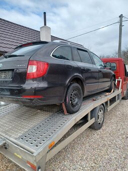 Rozpredám škoda Superb 2 combi 1.6Tdi 77kw 2012 - 4