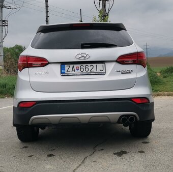 Hyundai Santa Fe - 4
