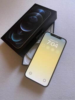 iPhone 12 Pro Silver - 4