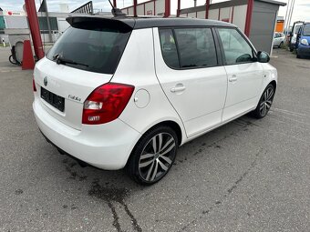 SKODA Fabia 1.4 TSI RS DSG - 4
