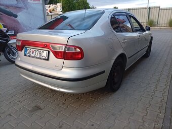 Seat Toledo 2,3 V5 110kw LPG - 4