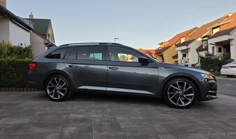 Škoda Superb Combi 2.0 TDI SCR Sportline 4x4 DSG - 4