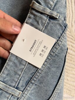 Zara Flared Jeans - 4