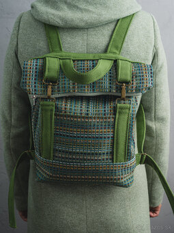 Dámsky rolovací batoh - 4