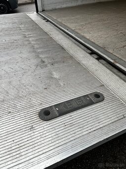 IVECO DAILY s hydraulickým čelom - 4