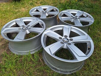Originálne ALU disky Audi, VW, Škoda, Seat 5x112 R18 ET46 - 4