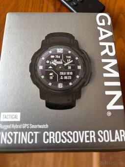 Garmin crossover instintct - 4