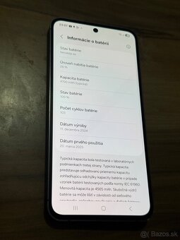 Predám Samsung Galaxy S24 FE 8GB Rám 128GB Bežné Známky - 4