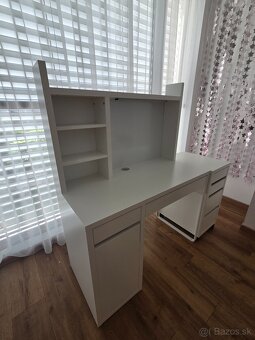 Písací stôl Ikea s regálom - 4