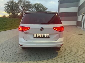 Volkswagen Touran 2.0 TDI Edition Comfortline DSG 2019 - 4