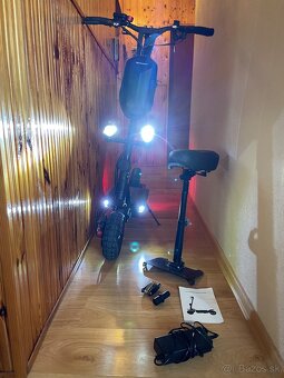 Kugo G-Booster (silná elektrická kolobežka) - 4