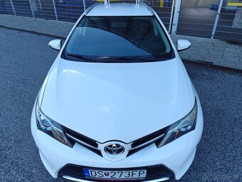 Toyota Auris 2014. 1,4 diesel - 4