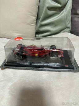 F1 Ferrari Deagostiny 1:24 - 4