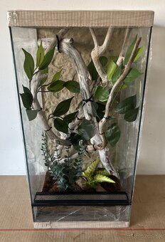 Zariadené terárium 30x30x50 a 30x30x60 - 4