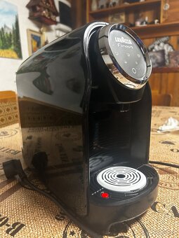 Kávovar Lavazza ako nový - 4