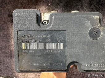 Abs rj Renault Megane III 476606747R - 4