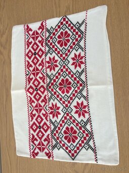 Ručne vyšívané obliečky na vankúš - 4