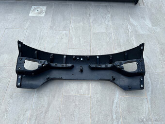 RENAULT KOLEOS SPODNÁ ČASŤ KUFROVÝCH DVERÍ - 4