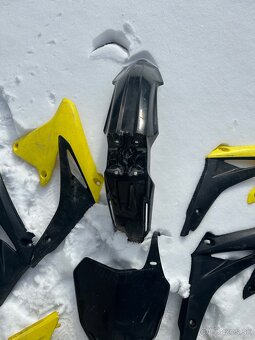 Plasty na RMZ 450 2013 - 4