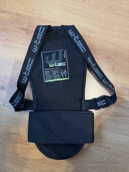 chránič chrbtice w-tec - 4