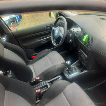 Predám- Volkswagen Golf - 4