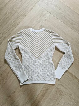 Guess cierny, 2x hnedy, bielo zlaty monogram sveter - 4