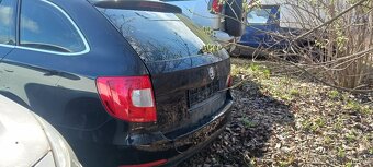 Predám komplet dvere na superb 2 - 4