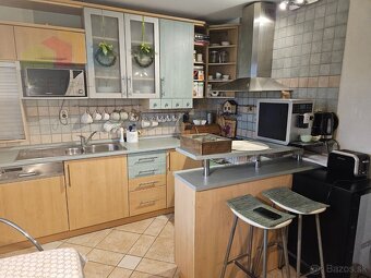 6 izbový rodinný dom v obci Mikušovce  , pozemok 1048 m2 - 4