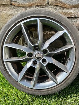 Škoda R18 5x112 - 4