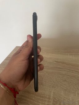 Apple iPhone 7 Plus 32GB - 4