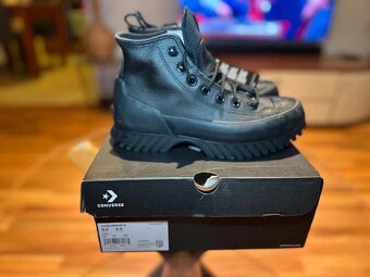 Converse CTAS Lugged 2.0 HI 37 - 4