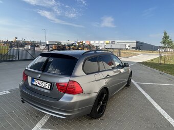 BMW e91 320d 120kw 6st manuál 2010 - 4