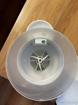 PREDÁM - Tesla Smart Pet Feeder - 4