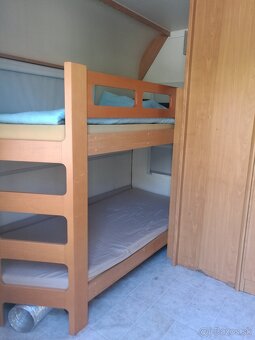 Predám karavan HOBBY ELLEBI,ITA . - 4