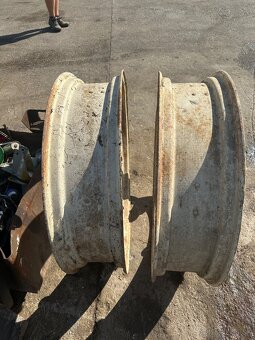 Disky w8x32 2 ks Bytca - 4