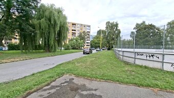 Vyhľadávaný veľký 1.- izbový byt, sídlisko III. - 4