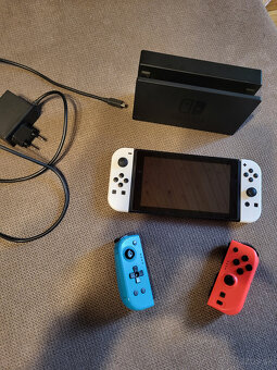 Nintento Switch - 4